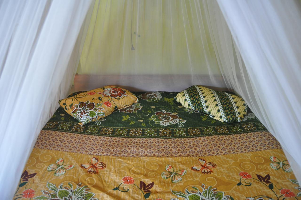 Fun Family Guest House N Jungle Tour Букит Лаванг Екстериор снимка